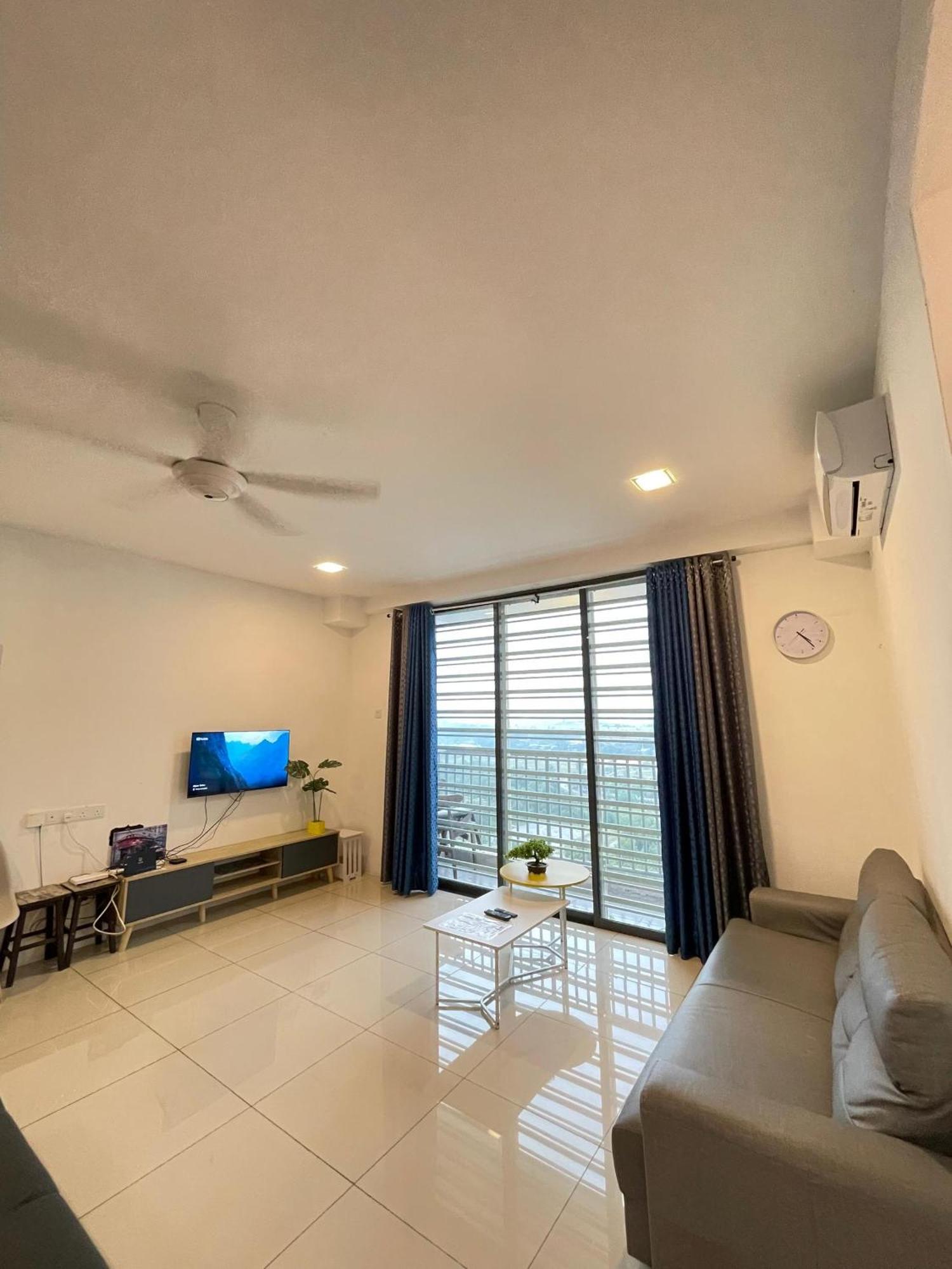 Casa Kayangan Meru Ipoh 3Br Allure -By Goswell Екстер'єр фото